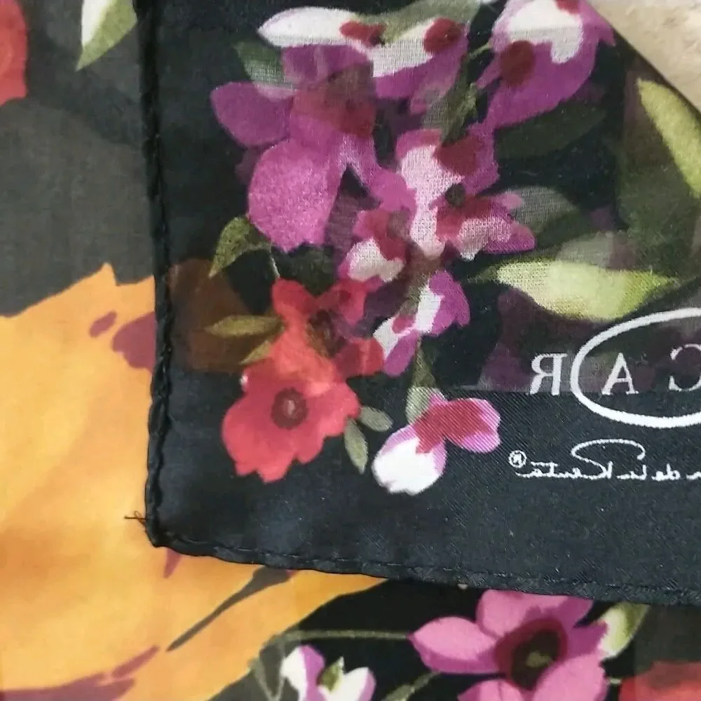 OSCAR By Oscar De La Renta Scarf Pink Black Floral Silk Square 20